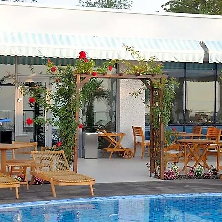 Hotel Carmen International Venus - Fost Becali 5*