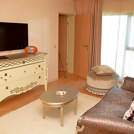 Carmen International Venus - Fost Becali Hotel 5*